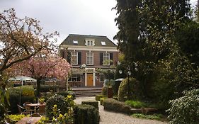 Landhotel De Hoofdige Boer Almen 3*